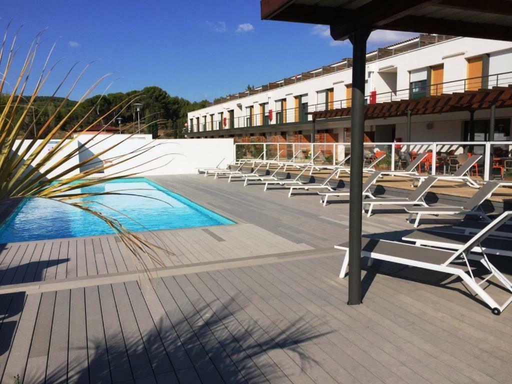 Les Terrasses D'Aix - Studio Avec Grande Terrasse Privee เออกีส์ ภายนอก รูปภาพ